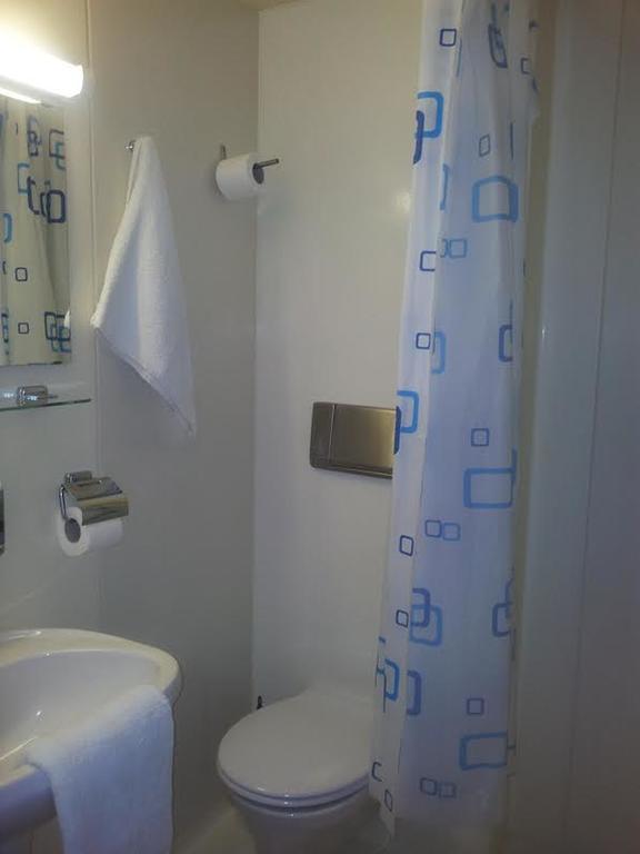 בודפשט Botel Hotel Lisa מראה חיצוני תמונה