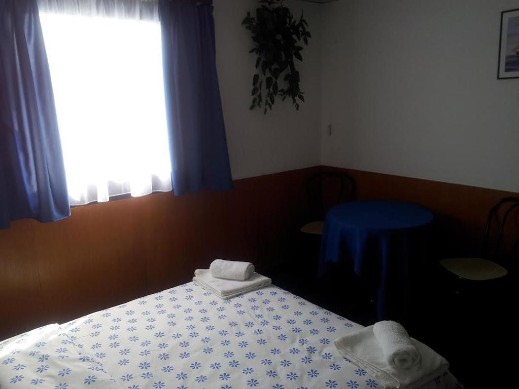 בודפשט Botel Hotel Lisa מראה חיצוני תמונה