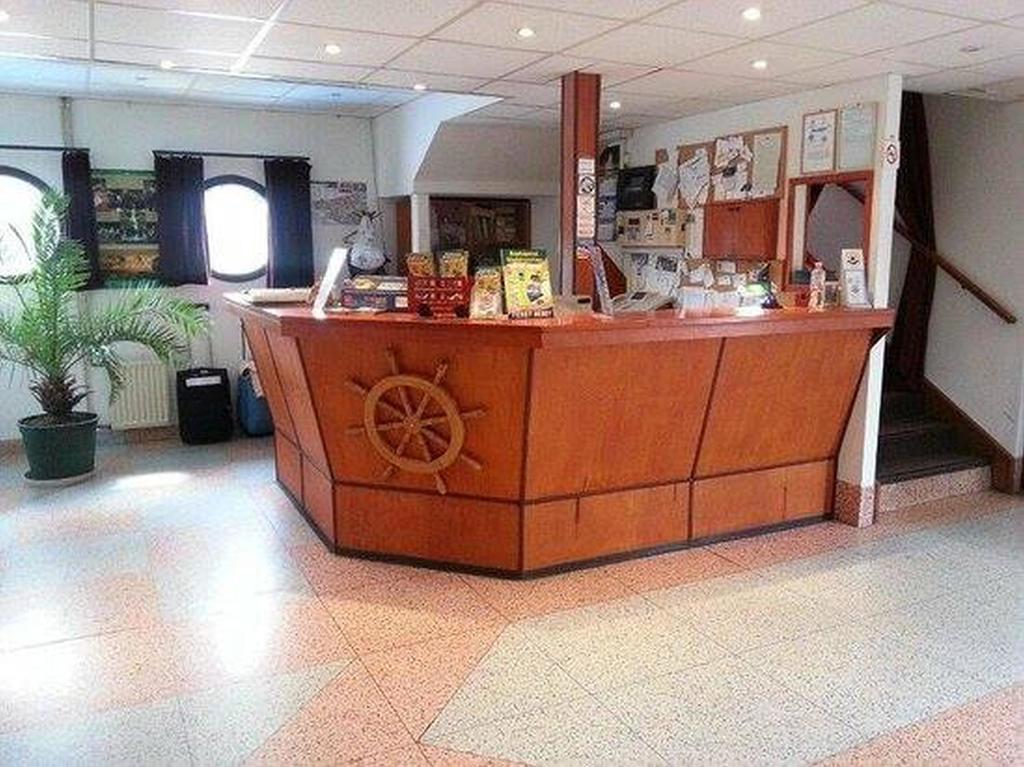 בודפשט Botel Hotel Lisa מראה חיצוני תמונה