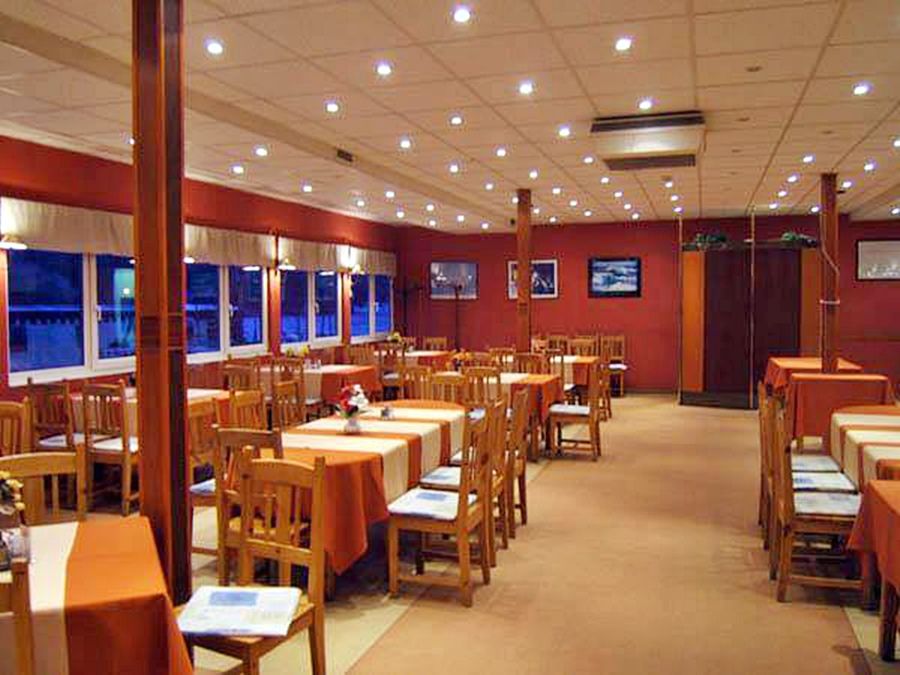 בודפשט Botel Hotel Lisa מראה חיצוני תמונה
